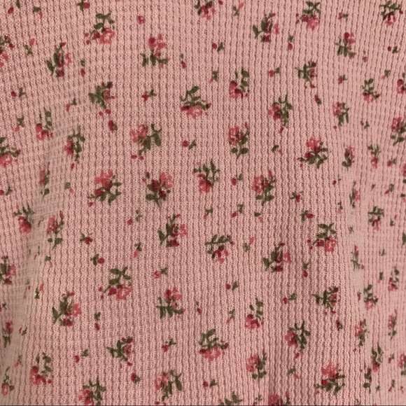 Pink Roses Waffle Knit Blouse - Picture 2 of 6